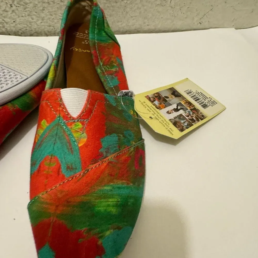 New Toms Classic Women's Ramsey Slip On Flats Tyler Ramsey Multi Color  6.5